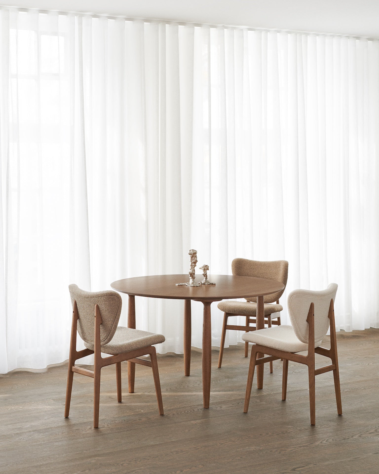 Oku Round Dining Table