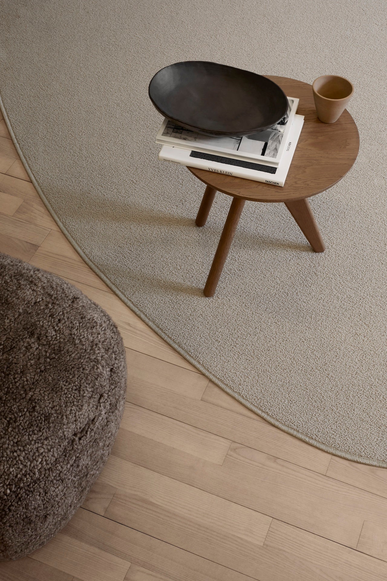 Fin Side Table