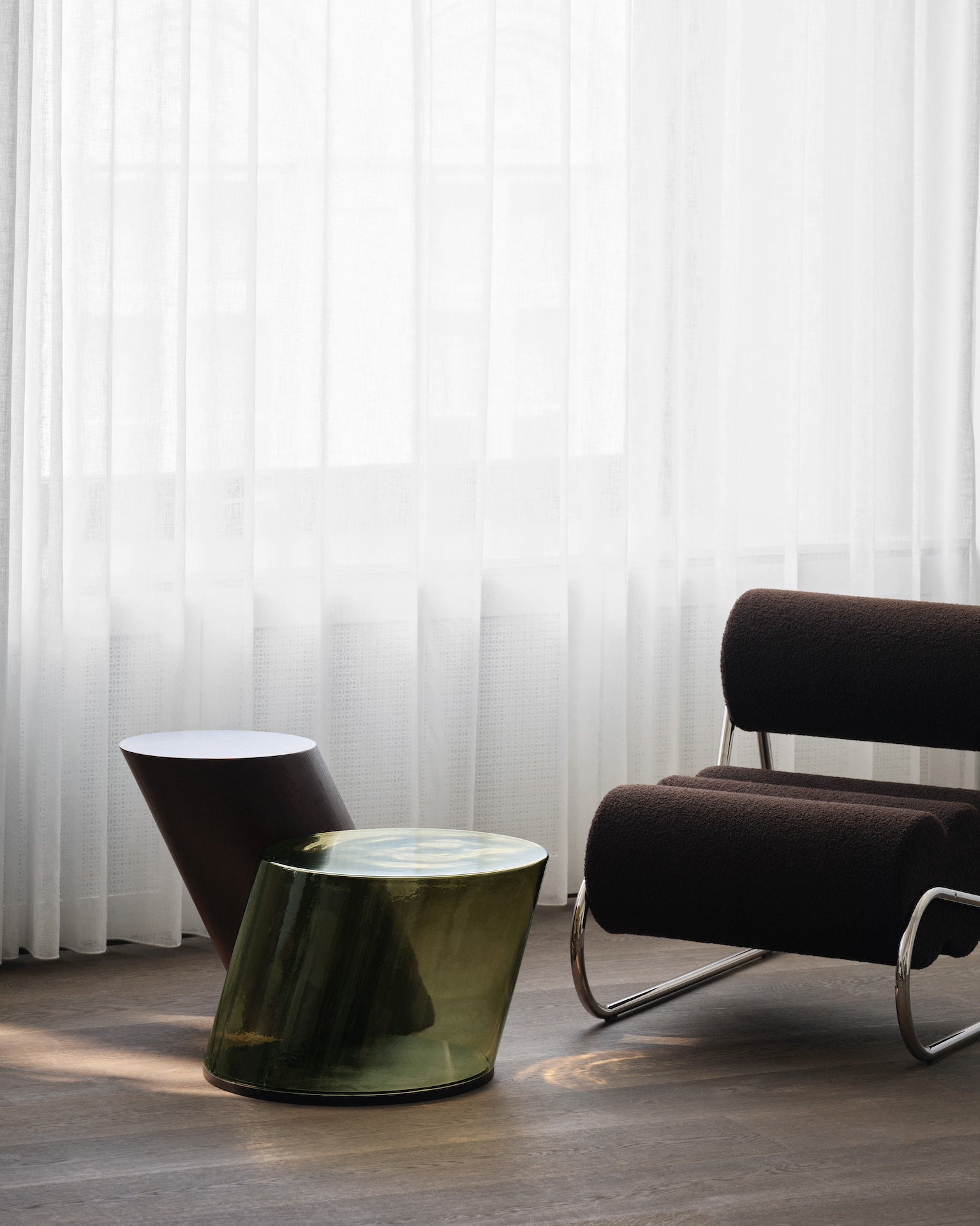 Tilt Coffee Table - Glass