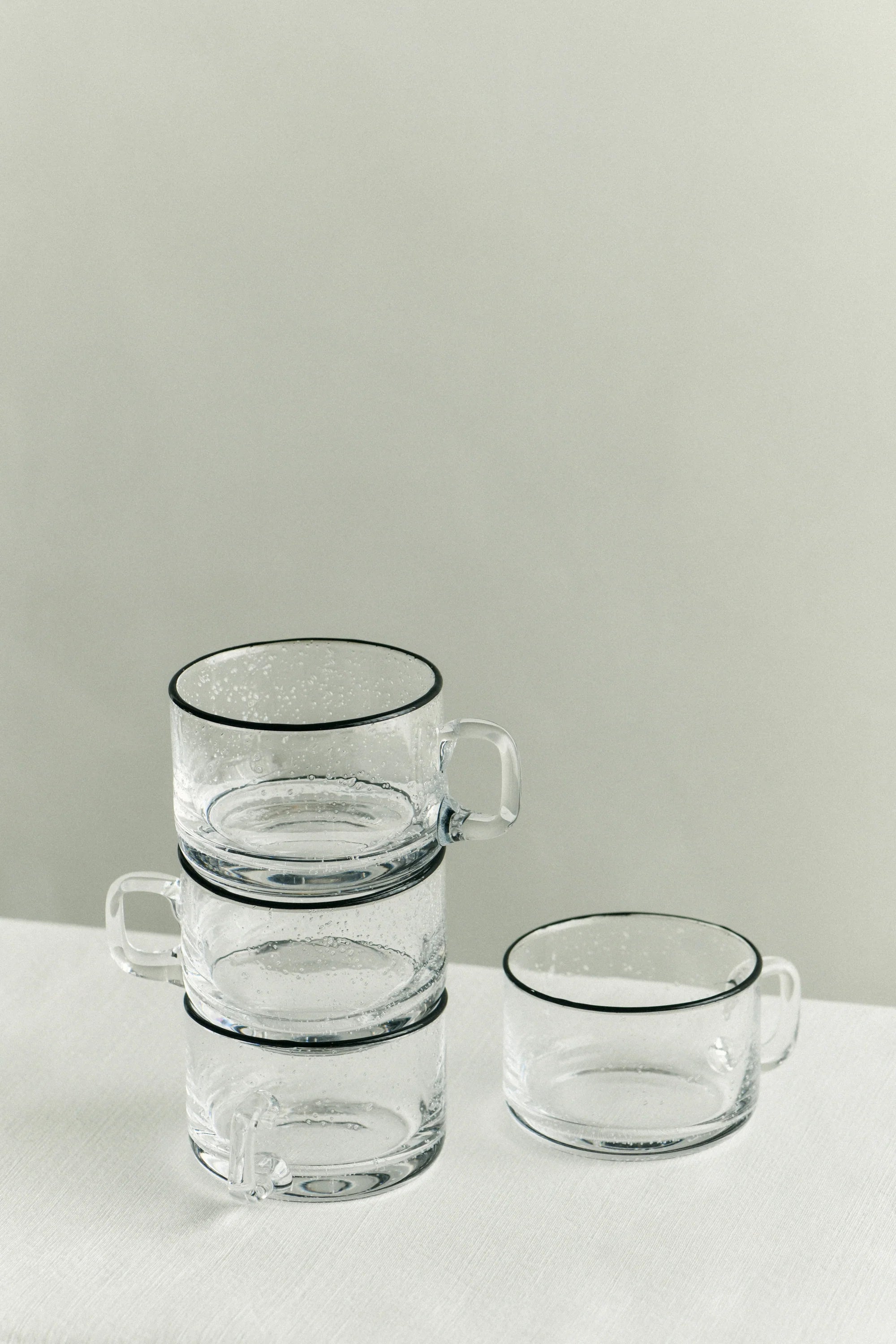 S.R. Bowl with Handle