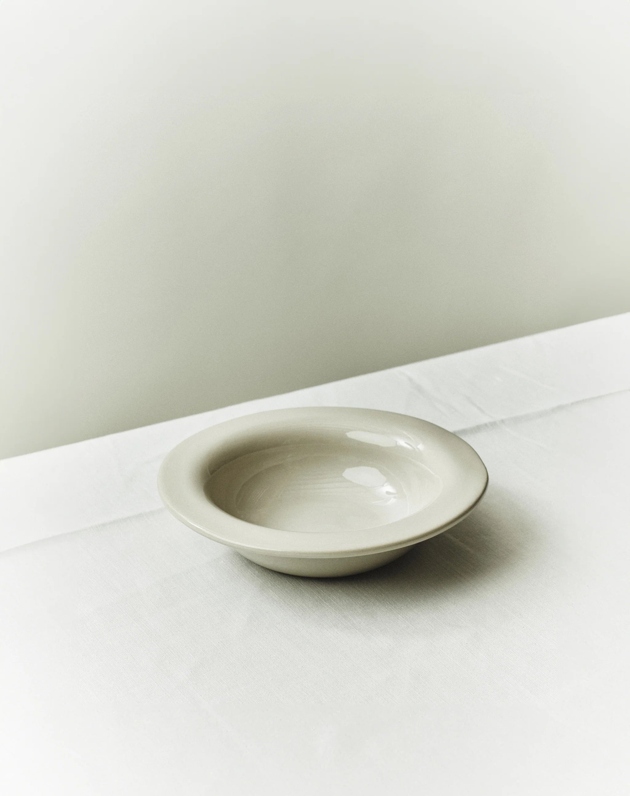 S.R. Collection Small Shallow Bowl
