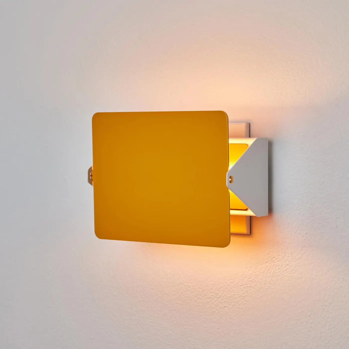 Applique à Volet Pivotant - Yellow