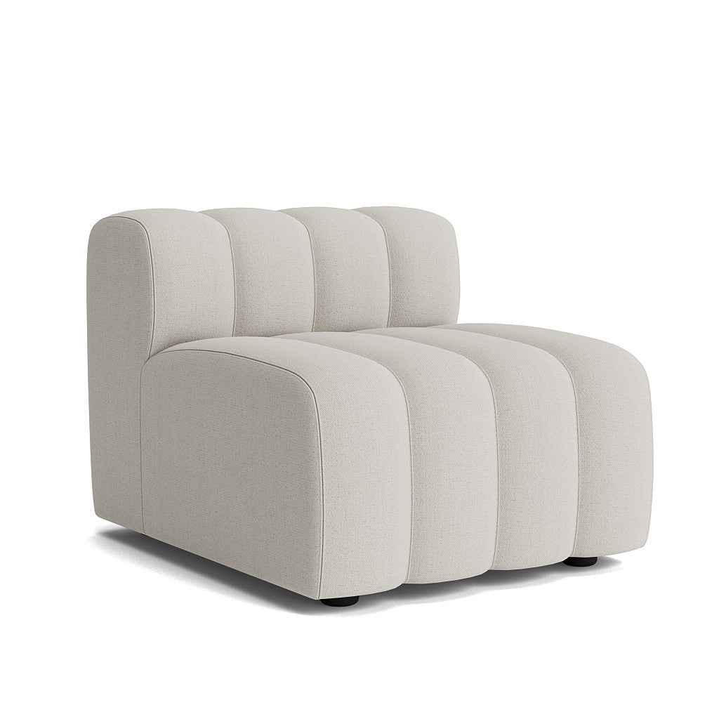 STUDIO MEDIUM | OUTDOOR