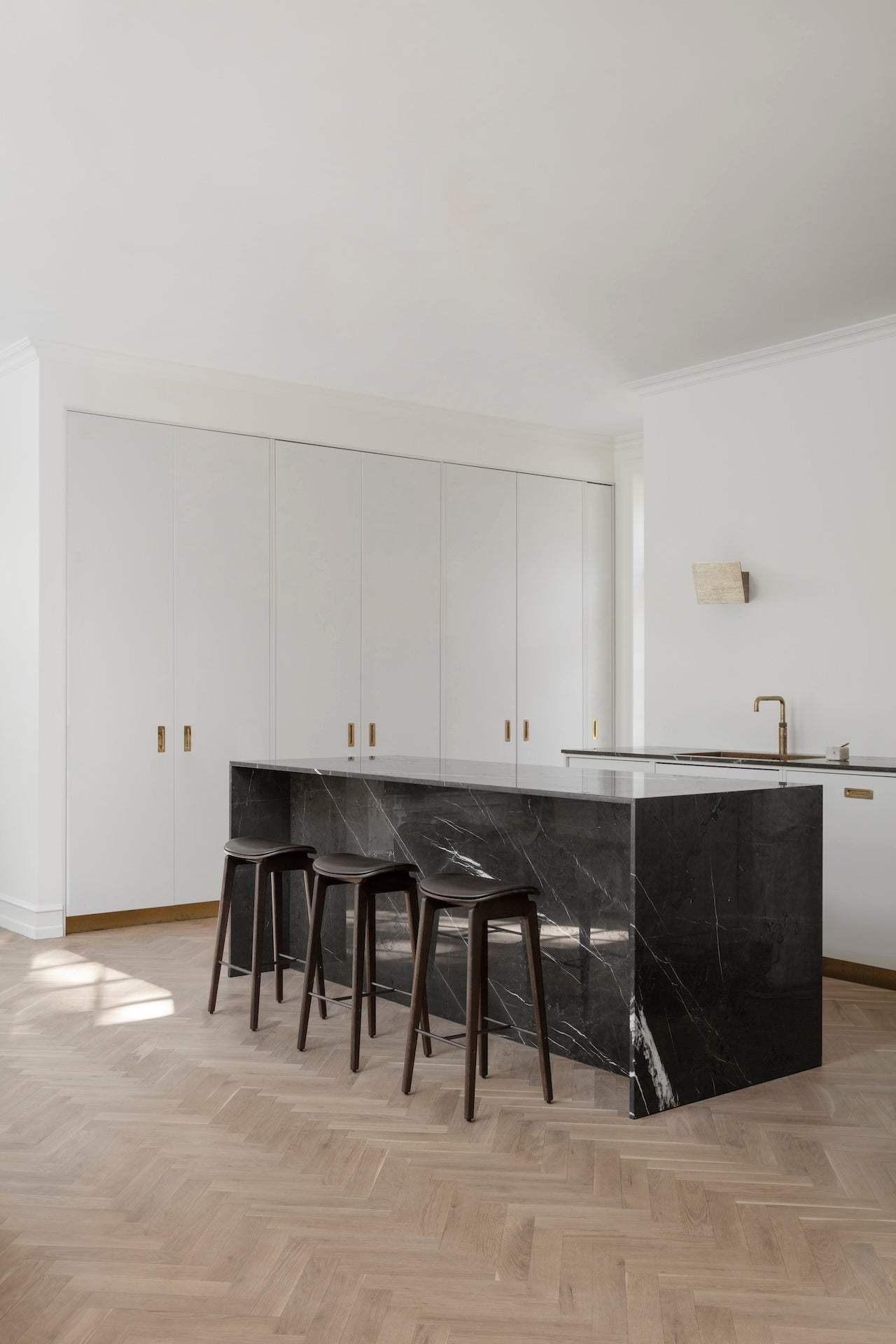 NY11 Bar Stool 65 cm  | Leather