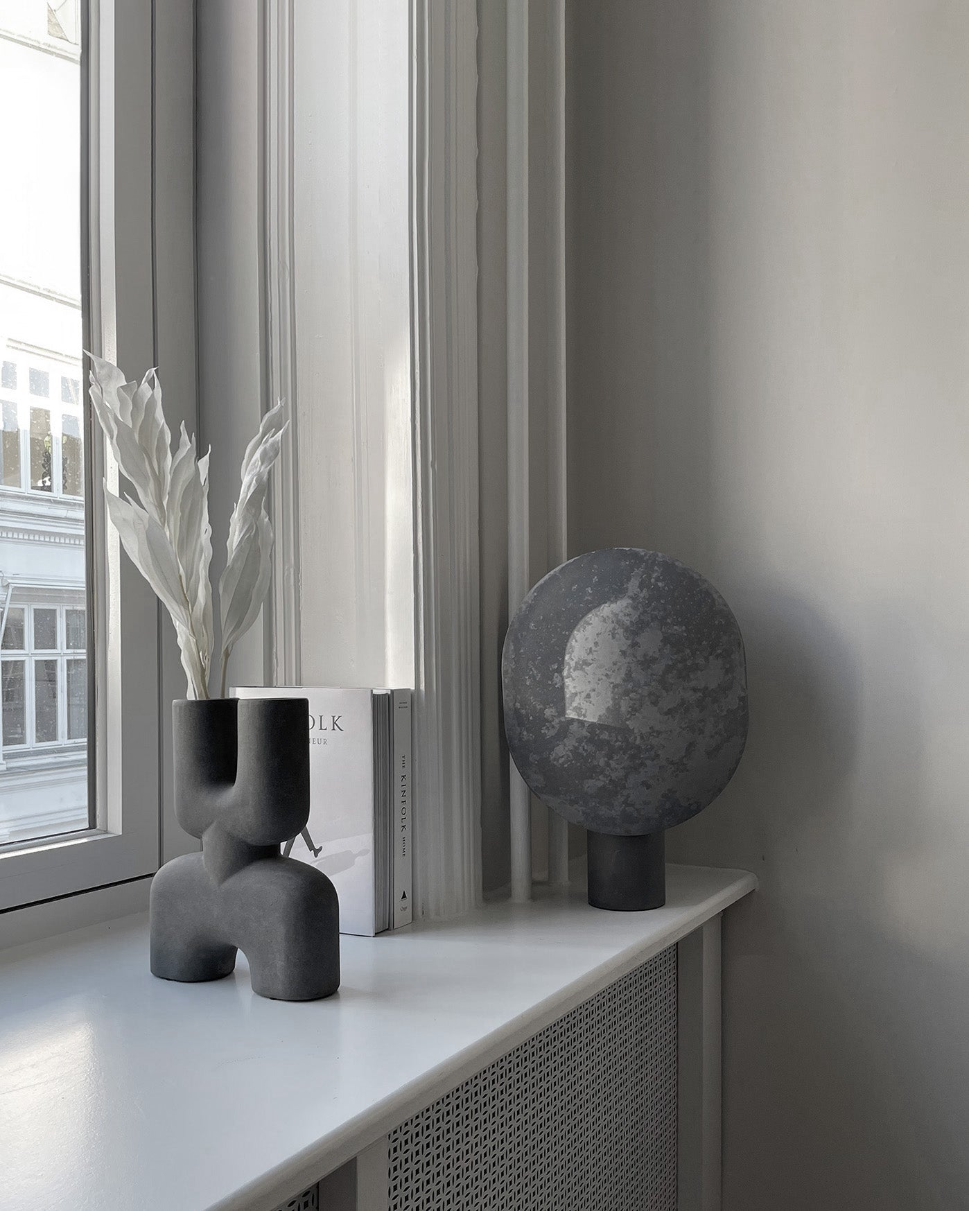 Clam Table Lamp - Oxidized